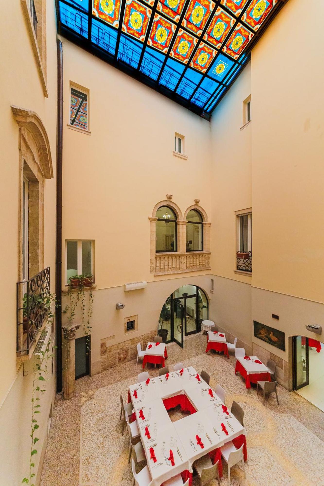 אלטאמורה Hotel San Nicola מראה חיצוני תמונה